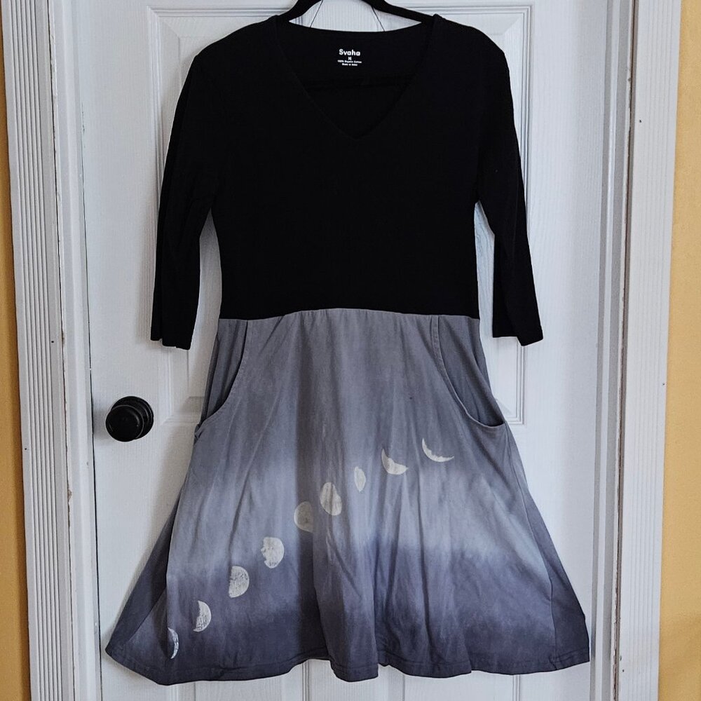 Svaha Moon Phases Glow-in-the-Dark Ombré Ada Dress Size M
